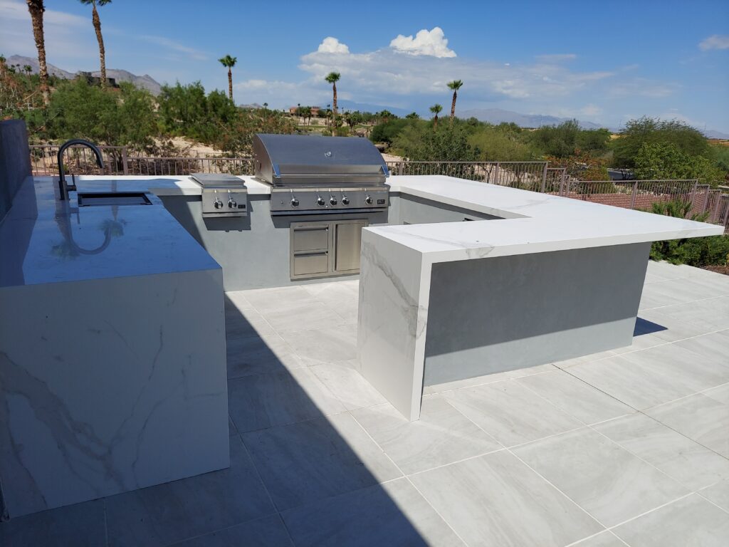 outdoor kitchen porcelain counter