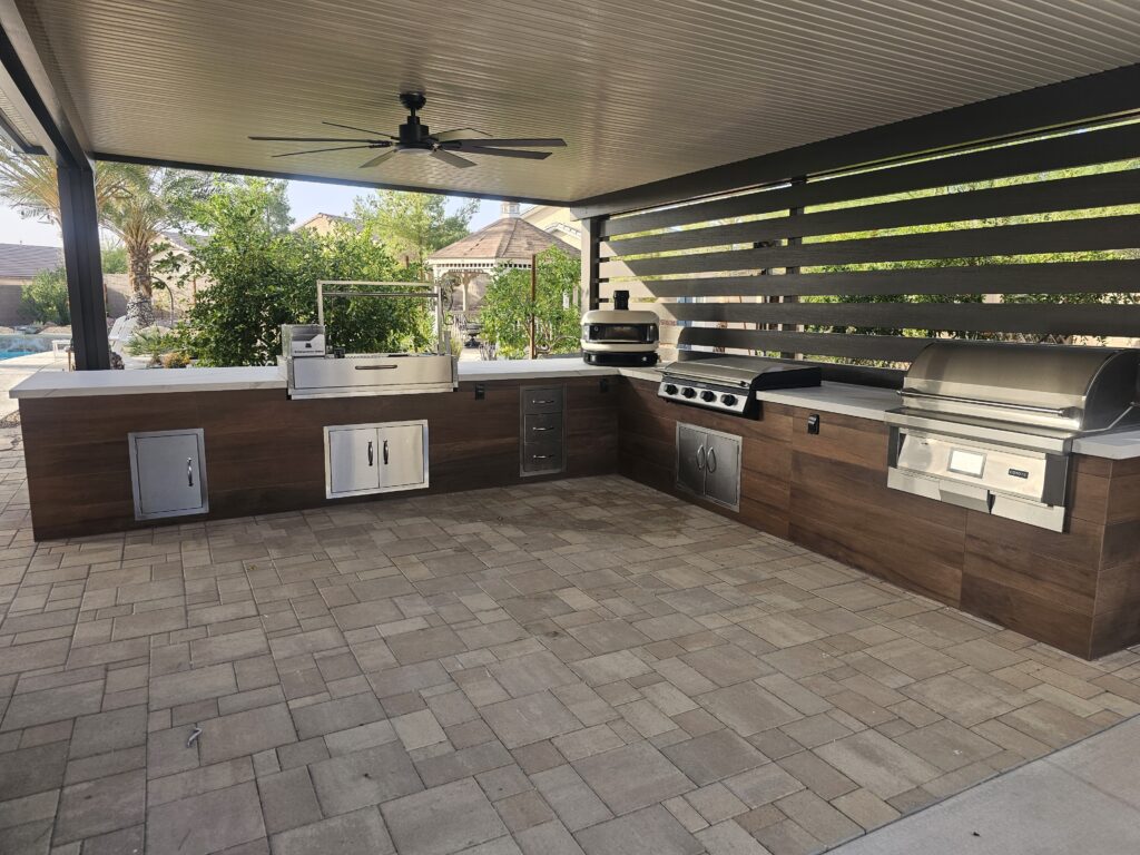 Outdoor Kitchen L-shape
