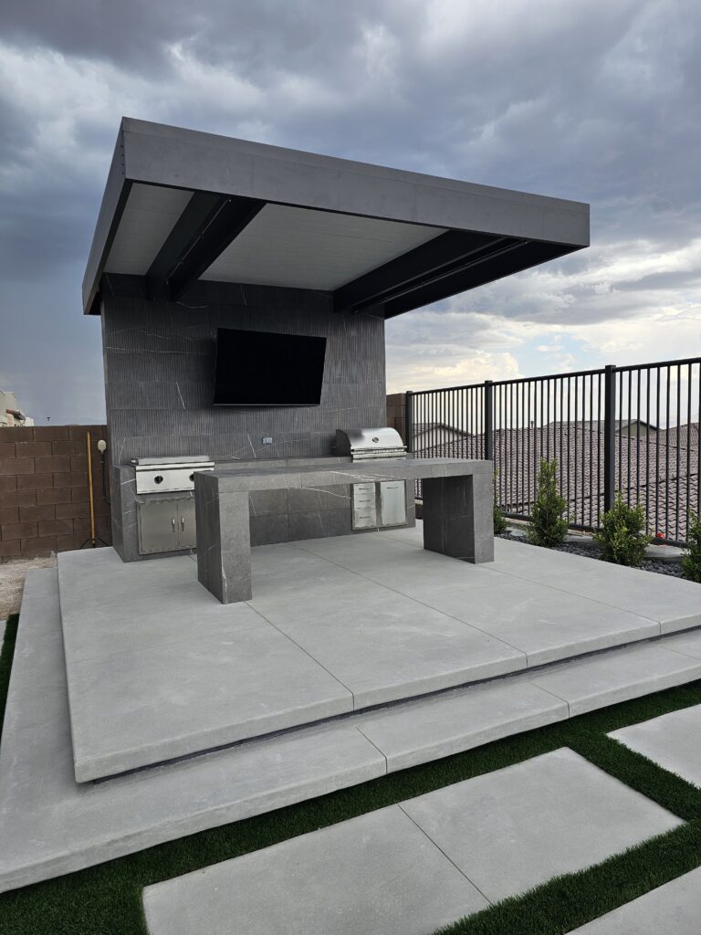 Outdoor Kitchen 4k patio suspended table