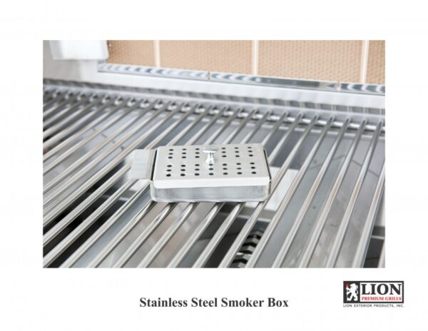 L90000 Lion 40 Inch Premium Gas Grill - Image 7