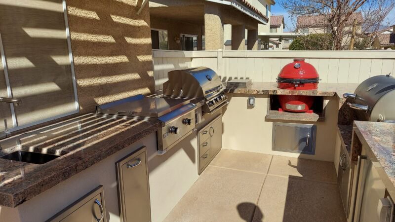 Charcoal Grills & Kamados in a Custom BBQ Island