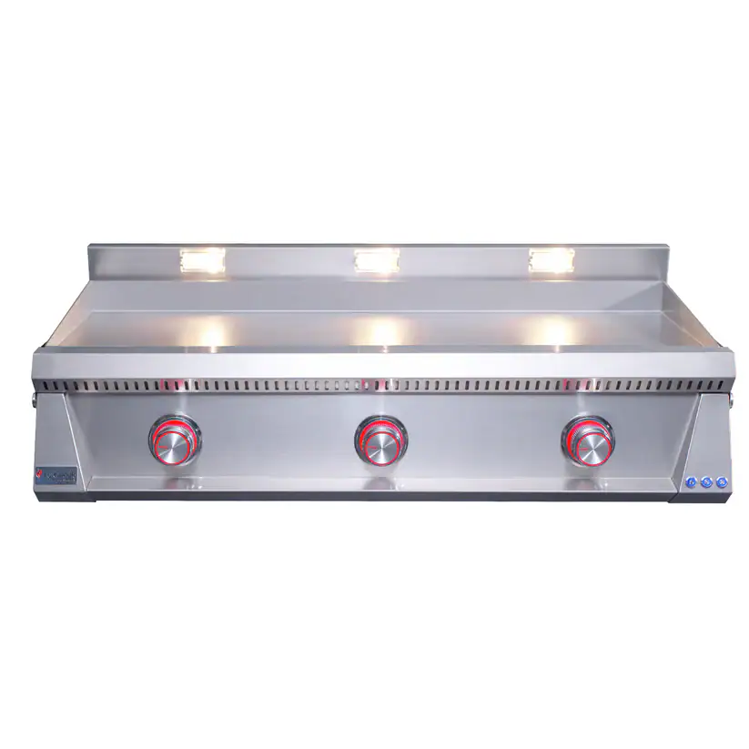 Le Griddle Pro Series built-in griddle with red LED-lit knobs and illuminated back shelf